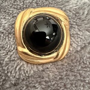 14 K gold jet black earrings